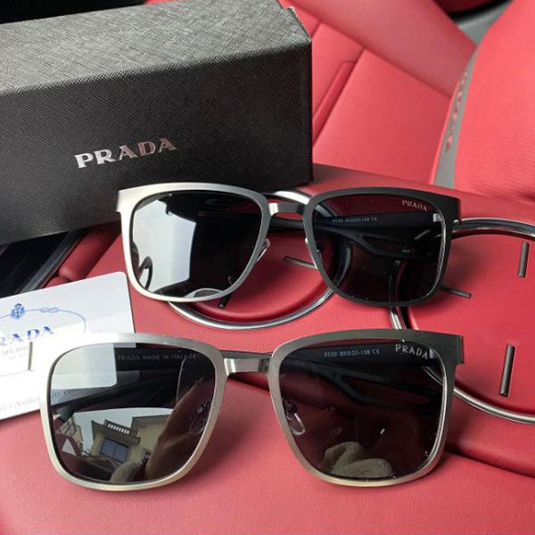 Prada Eyewear Linea Rossa sunglasses プラダ アイウェア