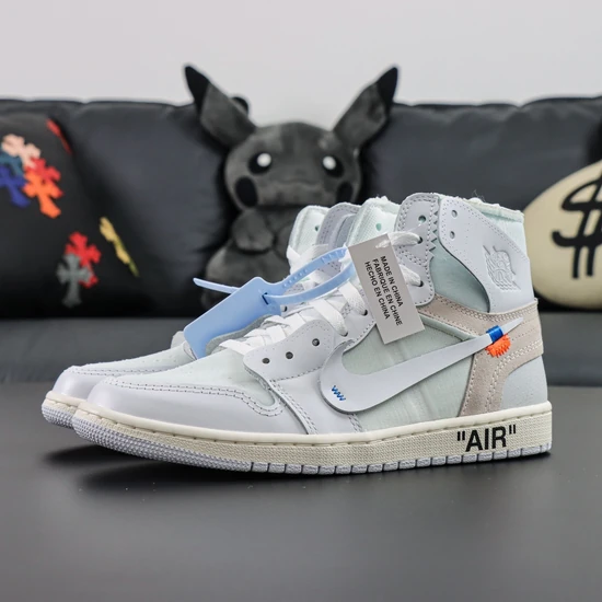 Off-White × Nike Air Jordan 1 Retro High White AQ0818-100 オフホワイト × ナイキ エアジョーダン1 レトロ ハイ ホワイト