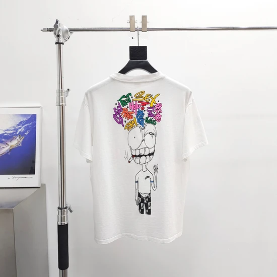 Graphic Print Crew Neck T-Shirt グラフィック プリント クルーネック Tシャツ