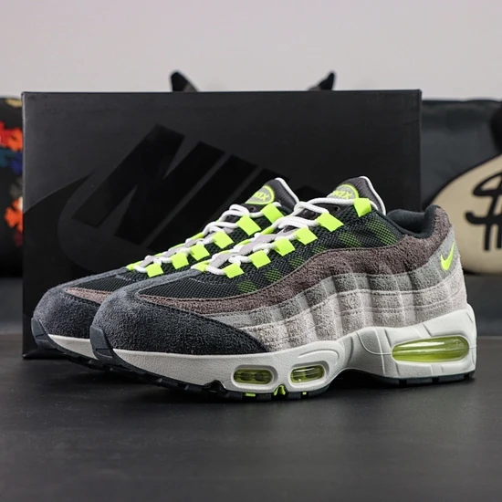 MoMA Design Store Exclusive Nike Air Max 95 OG Reverse Neon HM4738-001 モマデザインストア エクスクルーシブ ナイキ エアマックス95 OG リバースネオン