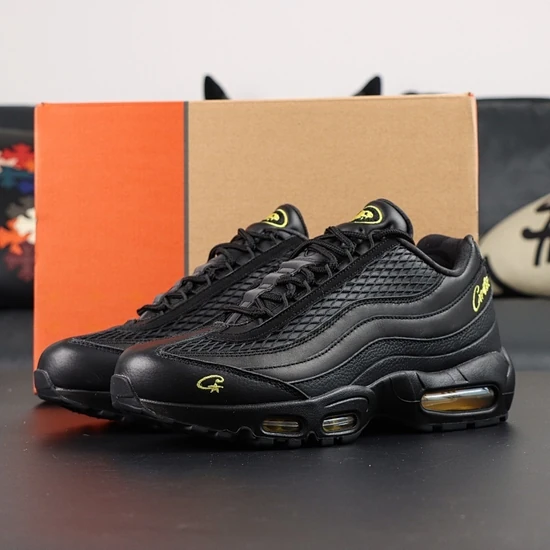Corteiz × Nike Air Max 95 Black and Tour Yellow FB2709-003 コーテイズ × ナイキ エアマックス95 ブラック アンド ツアーイエロー