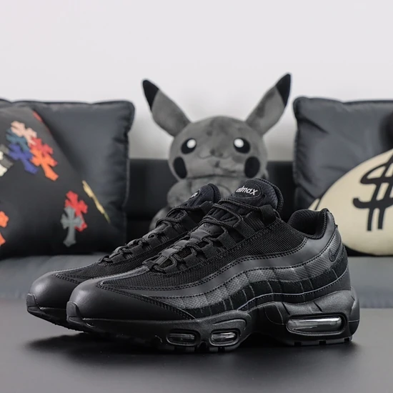Nike Air Max 95 Essential Black/Dark Grey/Black CI3705-001 ナイキ エアマックス95 エッセンシャル ブラック/ダークグレー/ブラック