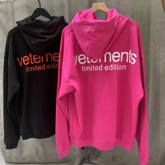 Vetements Logo Hoodie ヴェトモン ロゴ パーカー