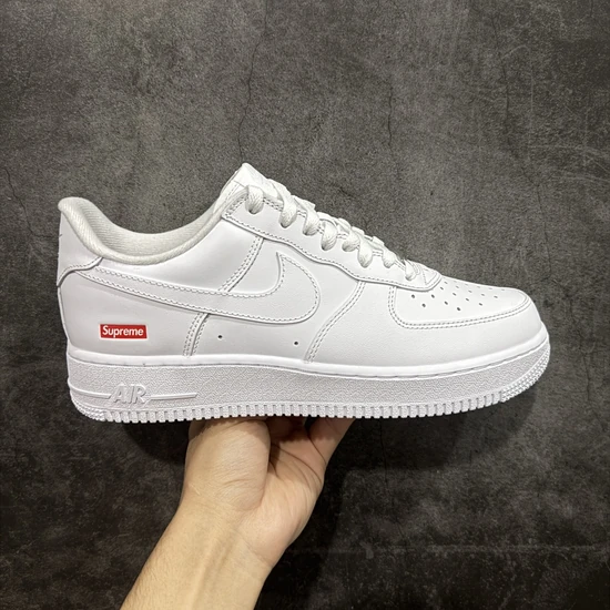 Supreme × Nike Air Force 1 Low White CU9225-100 シュプリーム × ナイキ エアフォース1 ロー ホワイト