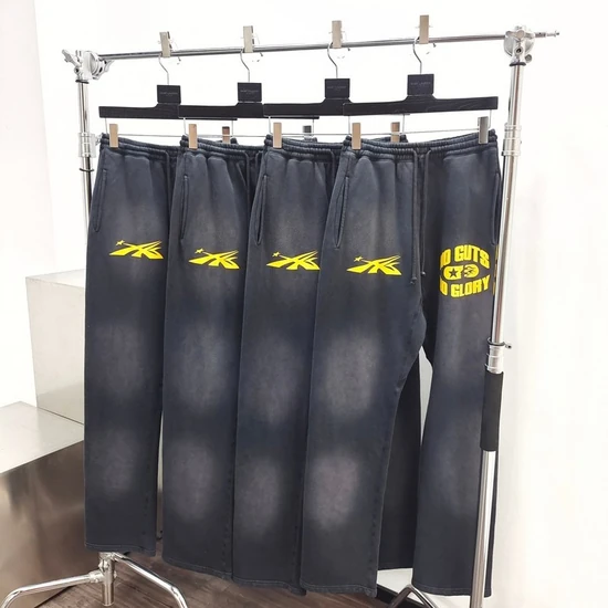 Hellstar Logo Graphic Sweatpants ヘルスター ロゴ グラフィック スウェットパンツ