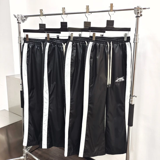 Hellstar Side Stripe Track Pants ヘルスター サイド ストライプ トラック パンツ
