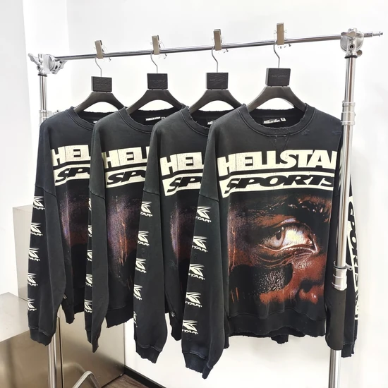 Hellstar Portrait Graphic Sweatshirt ヘルスター ポートレート グラフィック スウェットシャツ