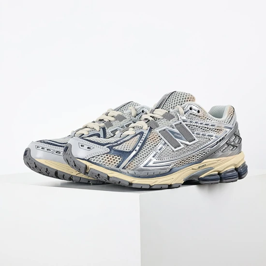 thisisneverthat × New Balance 1906R Gray/Metallic Silver M1906RTI ディスイズネバーザット × ニューバランス 1906R グレー/メタリックシルバー
