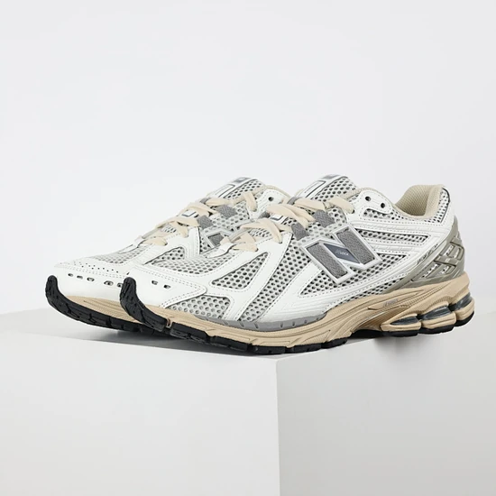 New Balance 1906R White/Grey M1906RP ニューバランス 1906R ホワイト/グレー