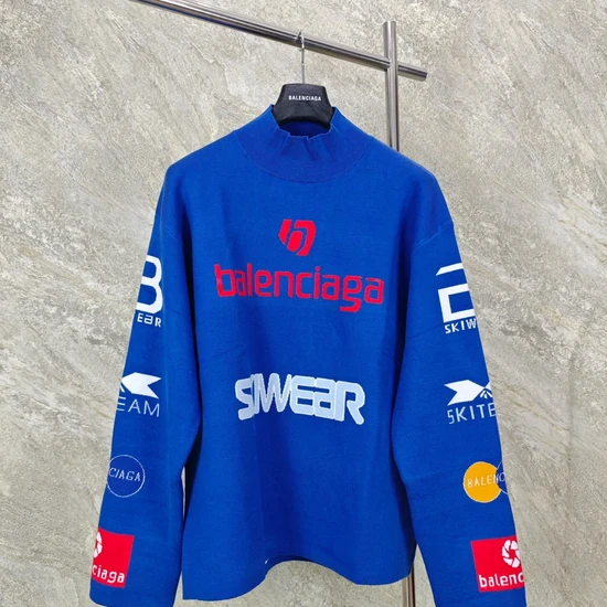 Balenciaga Multi-Logo Print Sweatshirt バレンシアガ マルチ ロゴ プリント スウェットシャツ