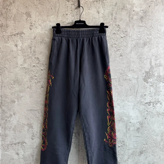 Balenciaga Graffiti Graphic Sweatpants バレンシアガ グラフィティ グラフィック スウェットパンツ