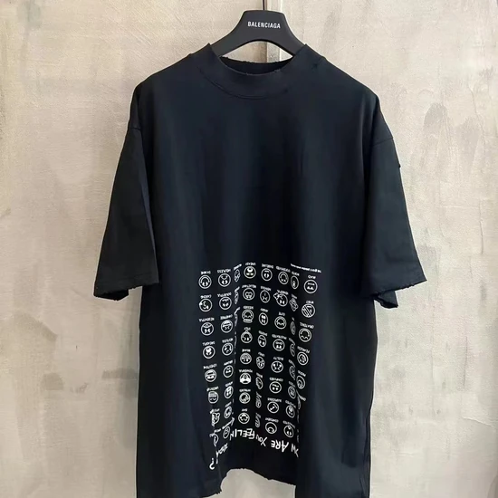 Balenciaga Smiley Face Grid Graphic T-Shirt バレンシアガ スマイリーフェイス グリッド グラフィック Tシャツ
