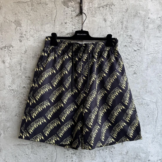 Balenciaga All-Over Logo Print Shorts バレンシアガ オールオーバー ロゴ プリント ショーツ