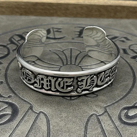Chrome Hearts Gothic Lettering Cuff Bracelet クロムハーツ ゴシック レタリング カフ ブレスレット
