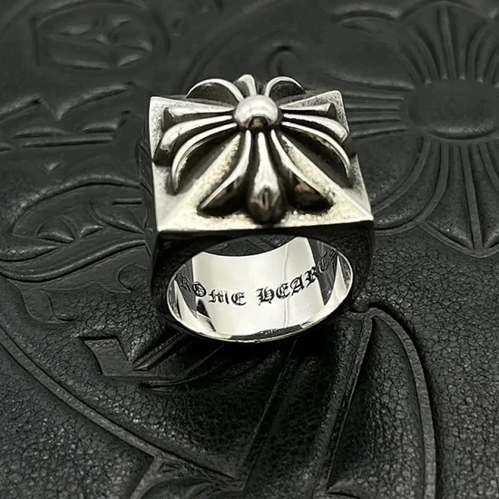 Chrome Hearts Floral Cross Ring クロムハーツ フローラル クロス リング