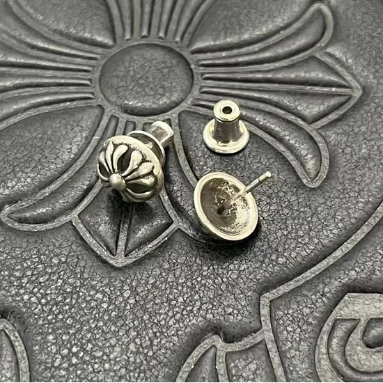 Chrome Hearts Floral Stud Earrings Silver クロムハーツ フローラル スタッド ピアス シルバー