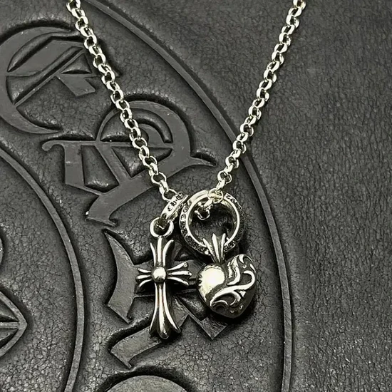 Chrome Hearts Cross & Heart Necklace クロムハーツ クロス & ハート ネックレス