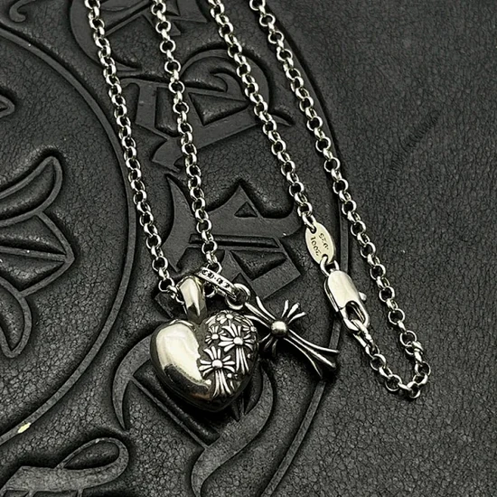 Chrome Hearts Cross & Heart Necklace クロムハーツ クロス&ハート ネックレス