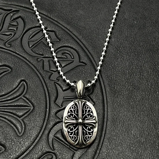 Chrome Hearts Ovale Cross Necklace クロムハーツ オーバル クロス ネックレス