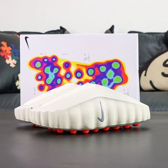 Nike Mind 001 Mules Light Bone/Hyper Crimson HQ4307-002 ナイキ マインド001 ミュール ライトボーン/ハイパークリムゾン