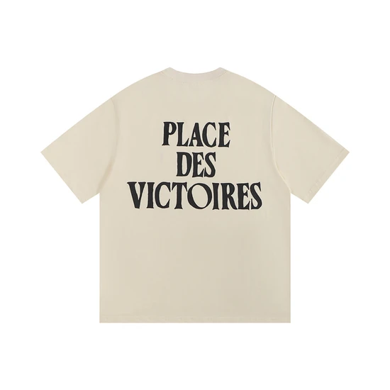 AMI Paris Place of Victoiresアミ パリス アミ ドゥ クール プレイス オブ ヴィクトワール Tシャツ