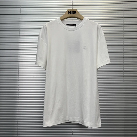 Louis Vuitton LV Logo Tee ルイヴィトン LV ロゴ Tシャツ