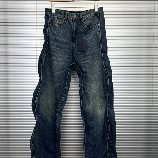 Louis Vuitton Washed Wavy Denim Pants ルイヴィトン ウォッシュドウェイビーデニムパンツ