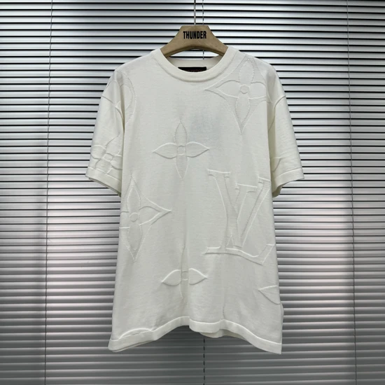 Louis Vuitton Embossing Monogram Tee ルイヴィトン エンボス モノグラム Tシャツ