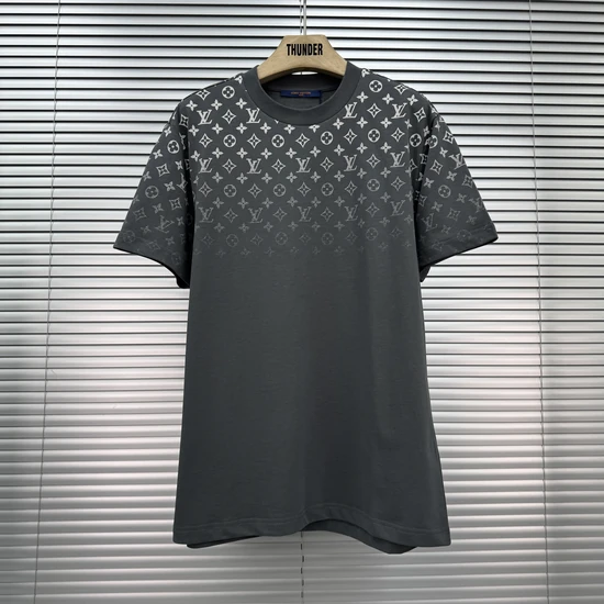 Louis Vuitton Monogram Gradient Pattern ルイヴィトン モノグラム グラディエントパターン Tシャツ