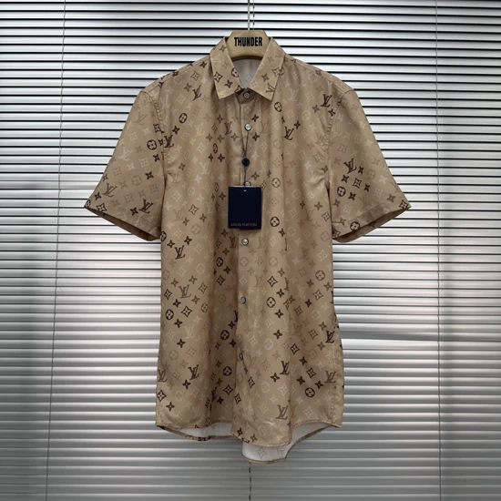 Louis Monogram Surplus Shirt Vuitton ルイヴィトン モノグラム サープラス シャツ