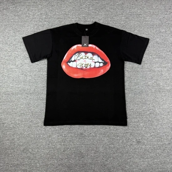 Patta Smile T-Shirt パタ グラフィック Tシャツ