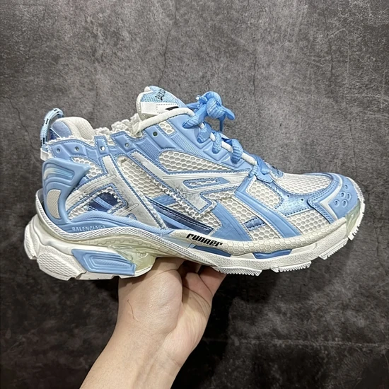 Balenciaga Runner 7.0 Light Blue バレンシアガ ランナー 7.0 ライト ブルー