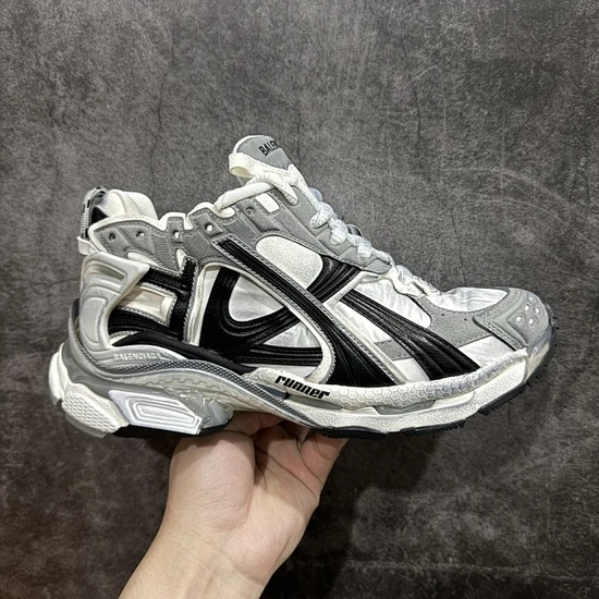 Balenciaga Runner 7.0 Sneaker White バレンシアガ ランナー 7.0 スニーカー ホワイト
