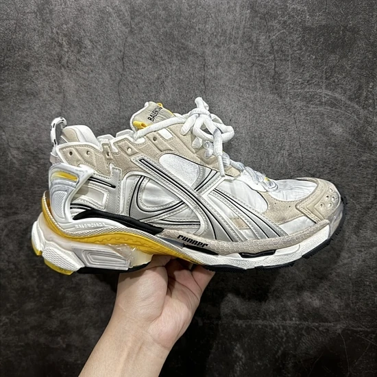 Balenciaga Runner 7.5 Sneaker Grey バレンシアガ ランナー スニーカー グレー