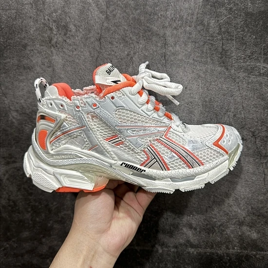 Balenciaga Runner 7.0 Sneaker White バレンシアガ ランナー 7.0 スニーカー ホワイト