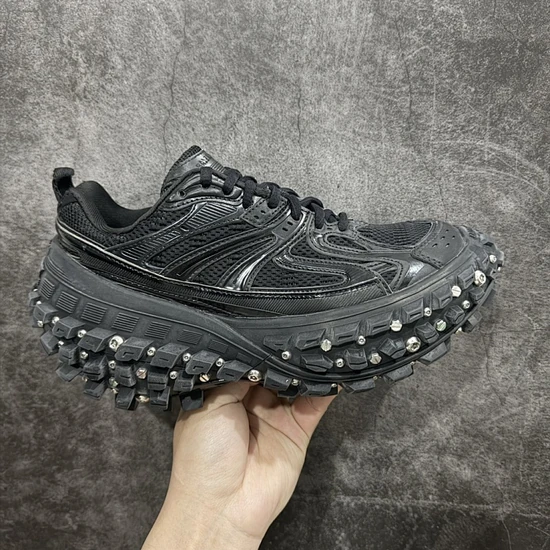 Balenciaga Bouncer Studded Sole Black バレンシアガ バウンサー スタッズ ソール ブラック