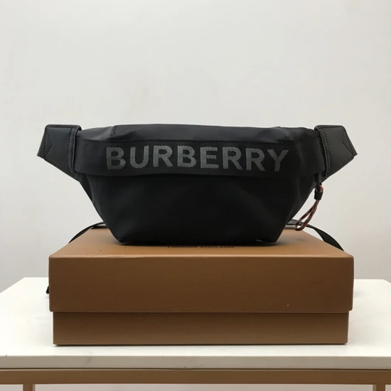 Burberry Medium Logo Detail Bum Bag 80101441 バーバリー ミディアム ロゴディテール バムバッグ