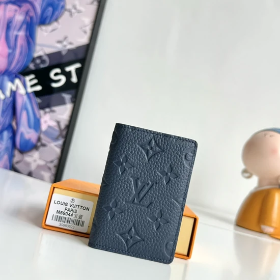 Louis Vuitton Pocket Organizer Monogram Taurillon M69044 ルイヴィトン オーガナイザー・ドゥ ポッシュ