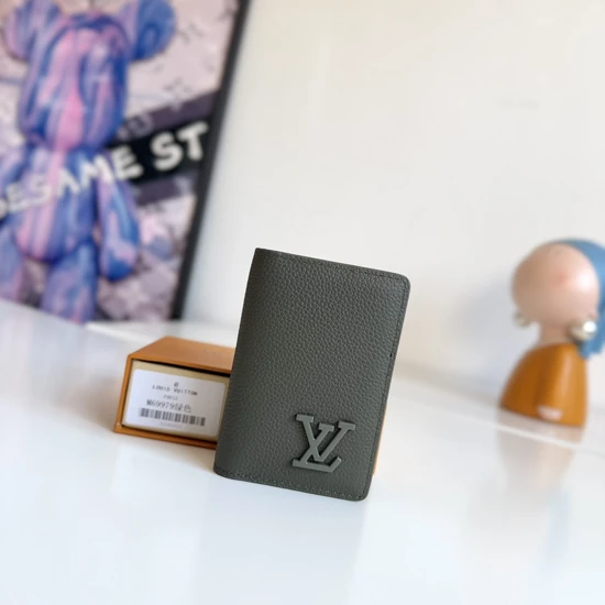Louis Vuitton Pocket Organizer LV Aerogram M69979 ルイヴィトン ポケット オーガナイザー LVエアログラム